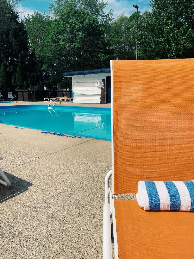 Motel Starlite Saugatuck