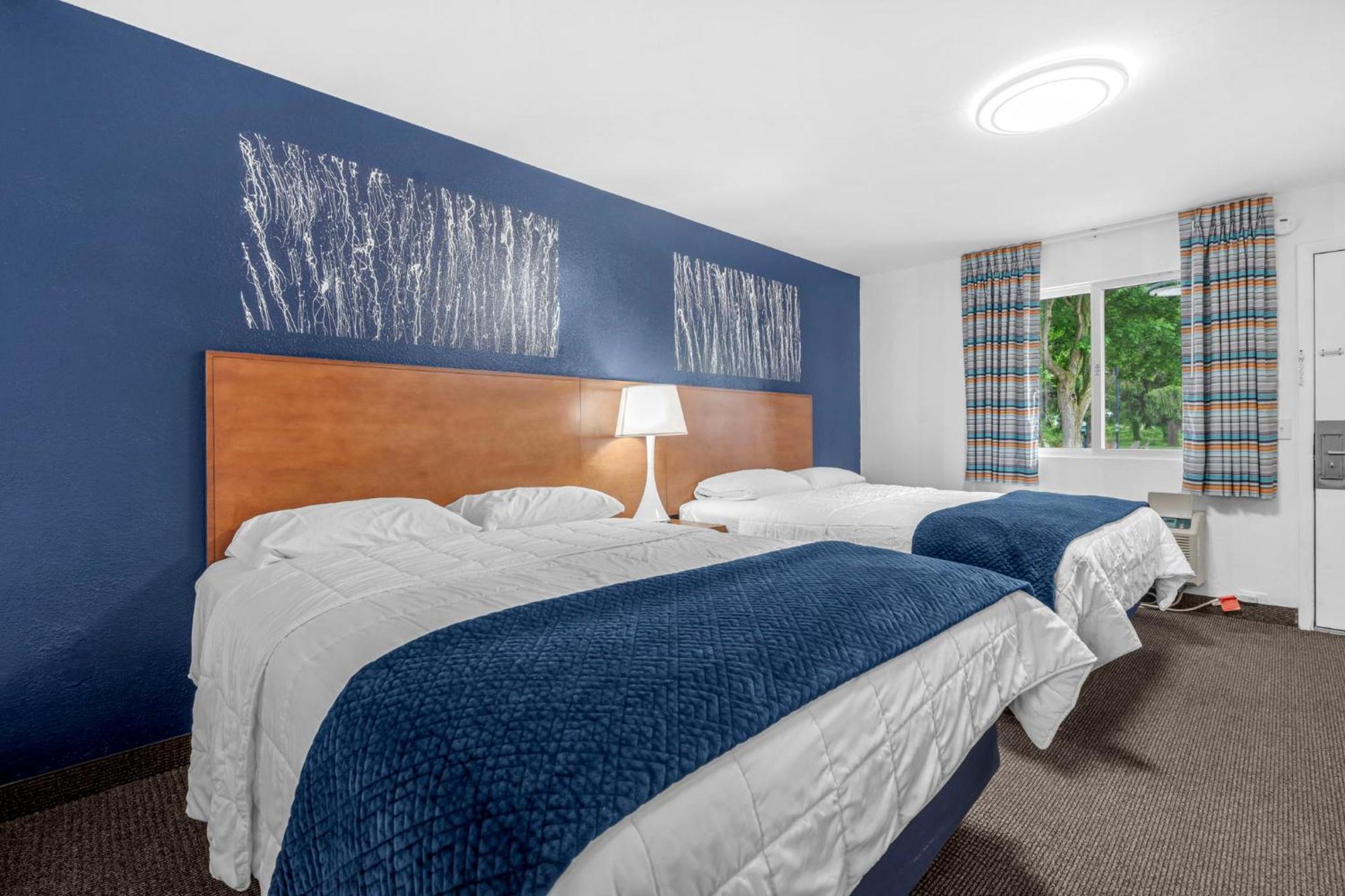 Motel Starlite Saugatuck
